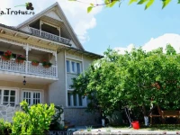 Vila Trotus 