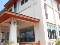 Phounsiri Hotel and Serviced Apartment 3*