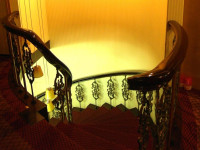 Famouse Hotel