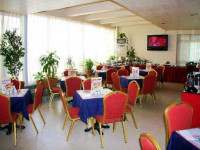 Ramee Guestline Hotel Apartments 3