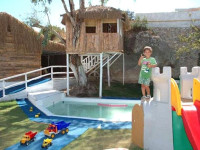 Rexene Resort