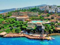 Green Beach Resort Hotel