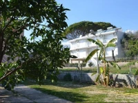 Harilla Hotel 