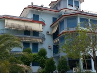 Parku i Palmave Hotel