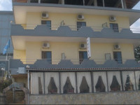 Qiqi Hotel