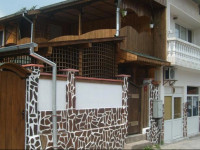 Ini Guest House