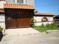 Guesthouse Damyanova Kushta 2*