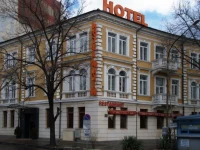 Maxim Boutique Hotel 