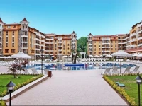 Apartments in Royal Sun 
