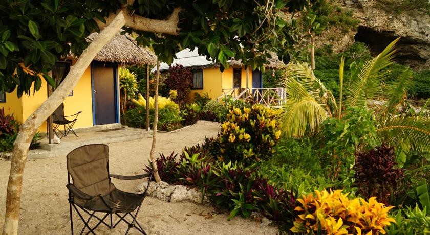 Blue Reef Resort and Tours 3*