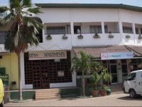 Riyan Apartment 