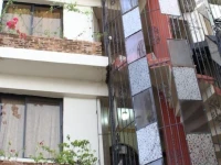 Hostal Plaza Yu 3*