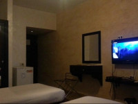 Ola Palace Hotel