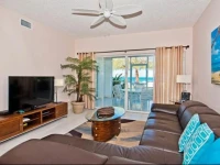 The Grandview 212 