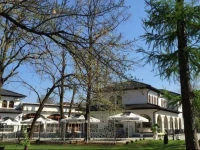 Camp Karagaq Hotel 