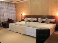 Gestone Hotel & Restaurant 