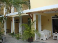 La Perla Holiday Apartments 2*