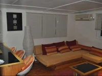 Tamarin Loft studio 