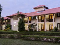 Chenra Hotel