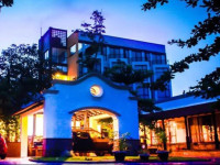 Sapthapadhi Hotel