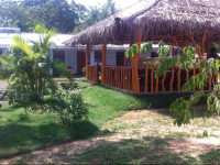 D Sun Shine Bungalow and Restaurant