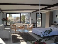 Joan Apartments 