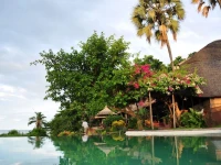 Ngala Beach Lodge 
