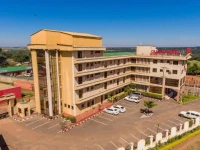 Simama Hotel 