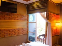 Eureka Athiri Inn 