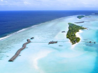 LUX* South Ari Atoll hotel