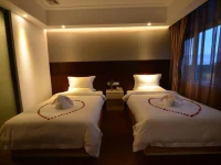 Royal Holiday Hotel 