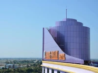 Famous Parami Hotel 