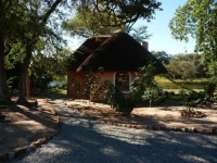 Mobola Lodge 