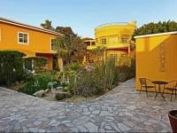 ORANGE House 