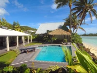 Muri Beach Villa 4*