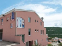 Apartments MAMPAS 