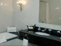 Avari Lahore Hotel