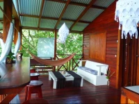 Jungle Hill Eco-House 