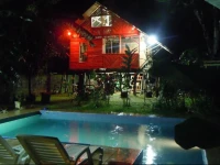 BambГє Hostel 