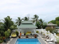 Le Bonheur Villa 