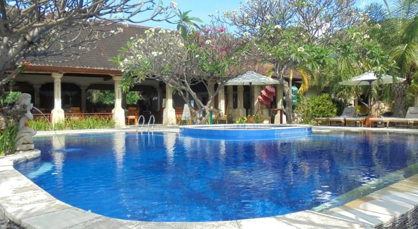 Arya Amed Beach Resort and Dive Center