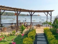 Laguna Reef Huts 3*