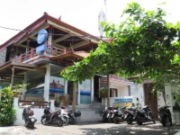 Waroeng Surya Home Stay 