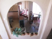 Arequ Guest House 