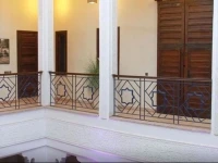 Riad Charlott 