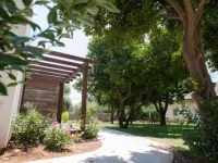 Kurlender Guest House 