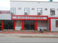 Hotel Gayatri Palace
