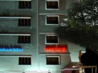 Thalassa Suites 
