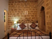 Saffron Guest House 