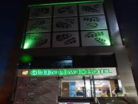 Green Leaves Hotel 3*